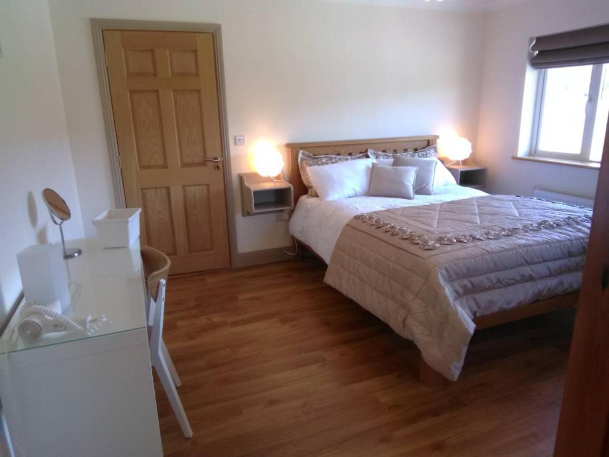 Burren Rock Farmhouse B&B Turlough (Clare) Exterior foto